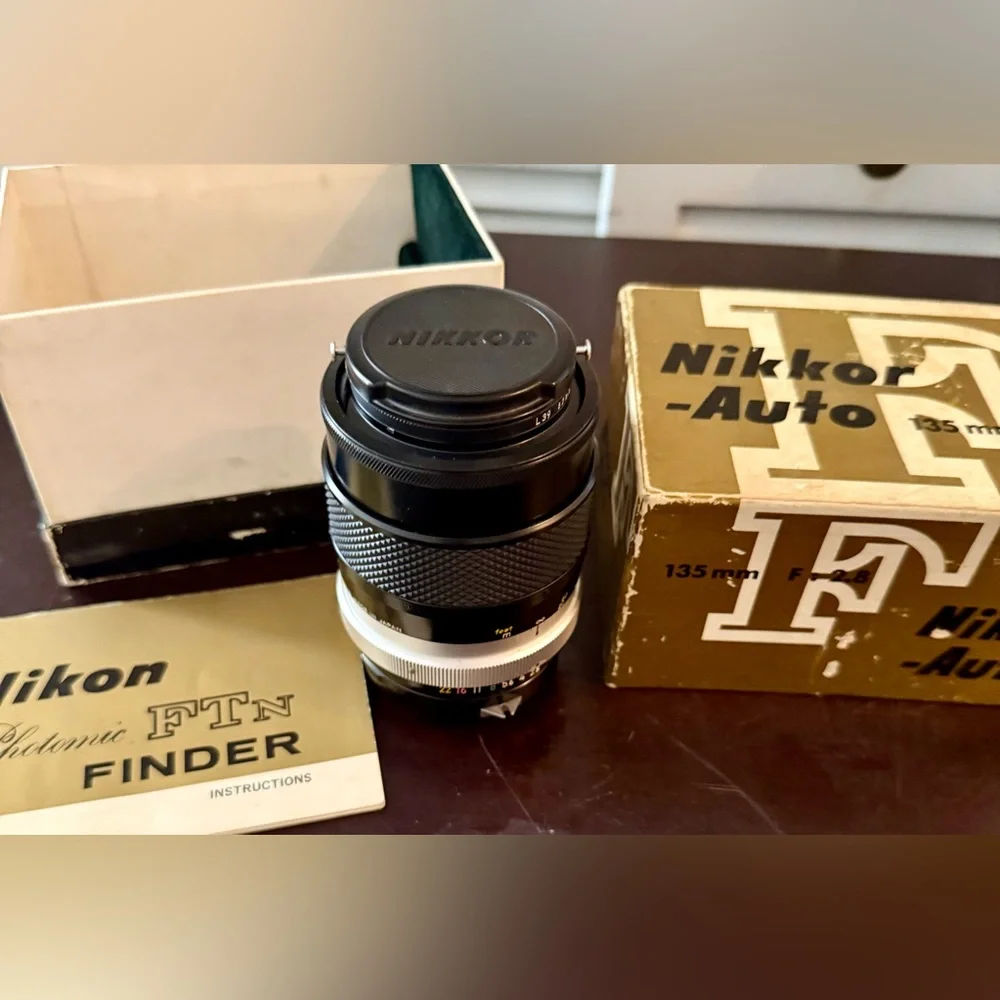 Nikon NIKKOR-Q Auto 1:2.8 f=135mm camera lens. A manual focus prime lens.